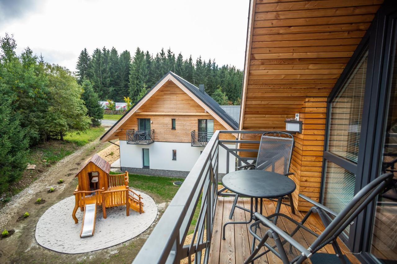 Ski Chalet Klinovec Loučná pod Klínovcem Zewnętrze zdjęcie