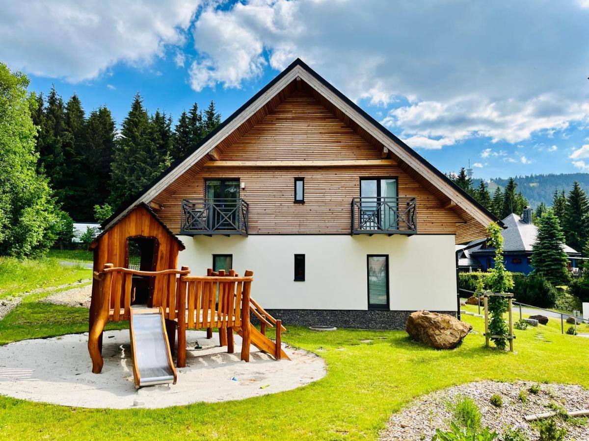 Ski Chalet Klinovec Loučná pod Klínovcem Zewnętrze zdjęcie